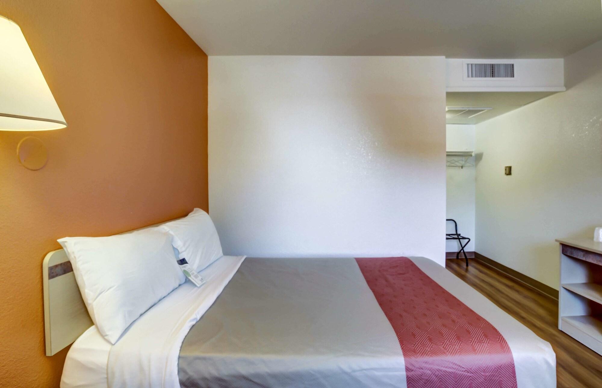 Motel 6-Grants Pass, Or エクステリア 写真