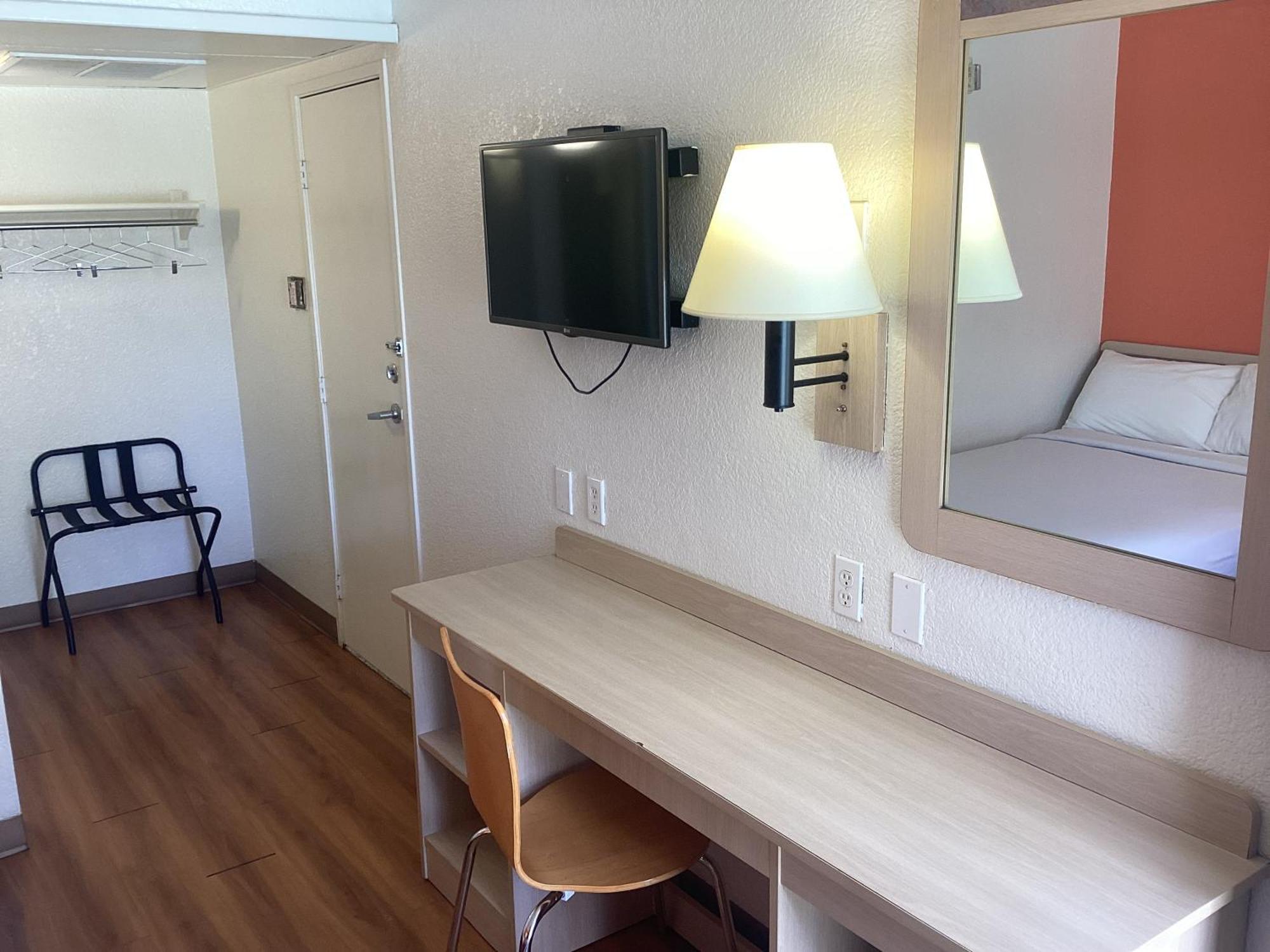Motel 6-Grants Pass, Or エクステリア 写真
